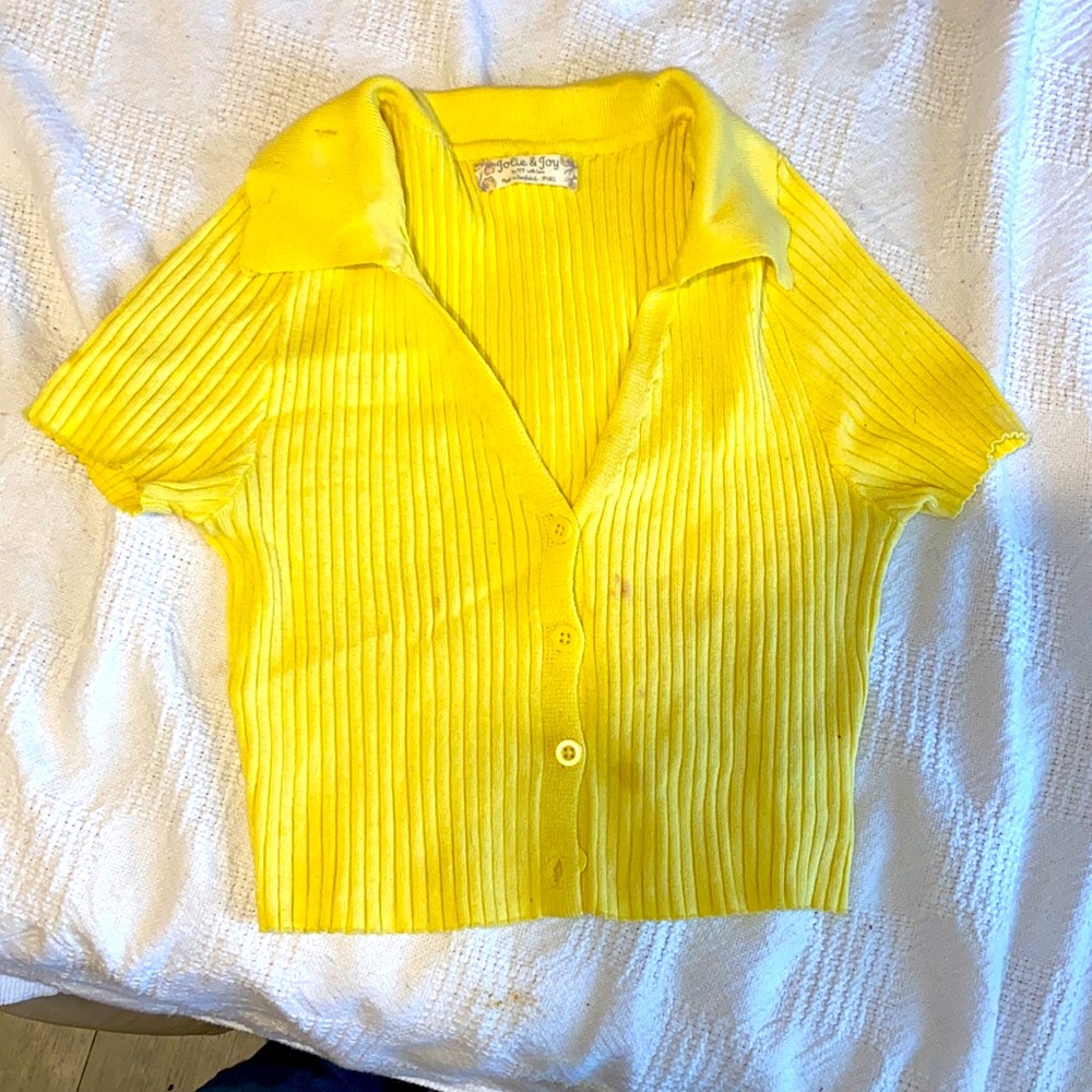 Jolie & Joy Yellow knit top